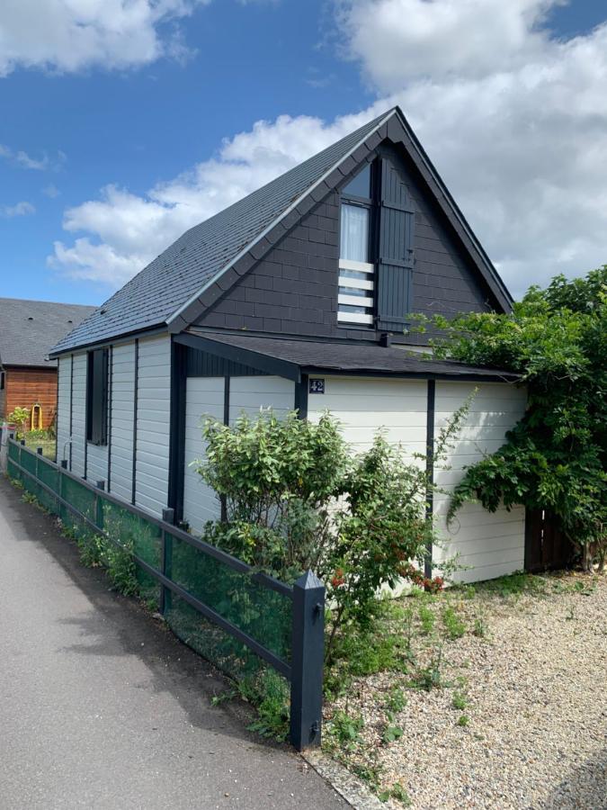 Chalet Bord De Mer 6 Couchages Merville-Franceville-Plage Exterior foto